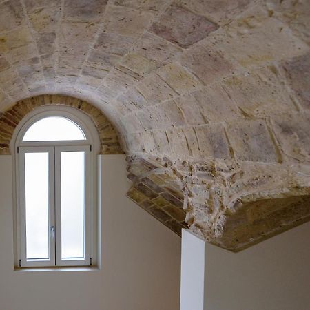Marie Claire Apartments & Spa Vasto Buitenkant foto