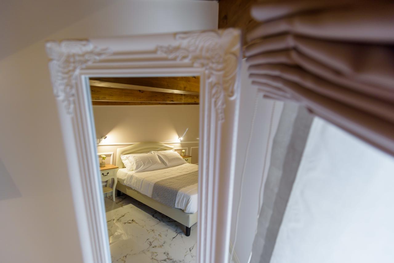 Marie Claire Apartments & Spa Vasto Buitenkant foto